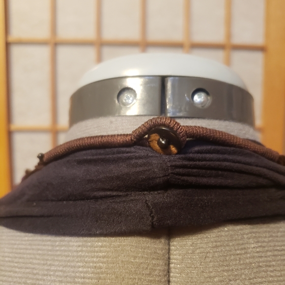 Wooden , Hand-knotted Purple Bead Necklace - Picture 4 of 4